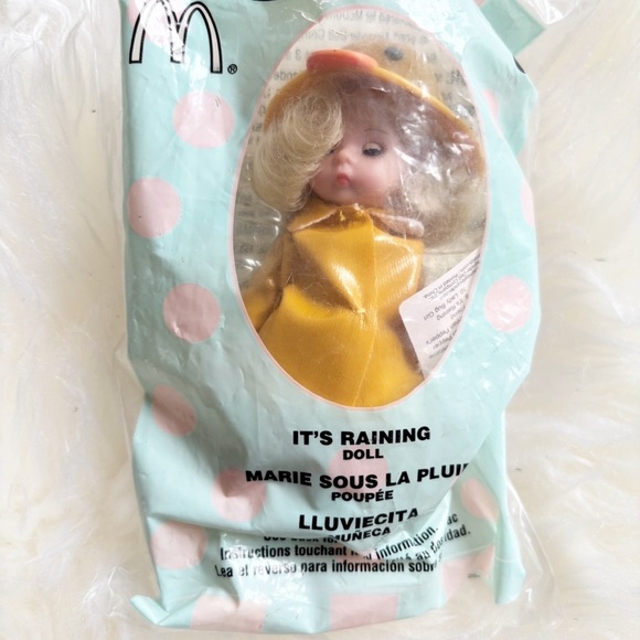 Madame Alexander It's Raining Doll - Picture 2 of 3